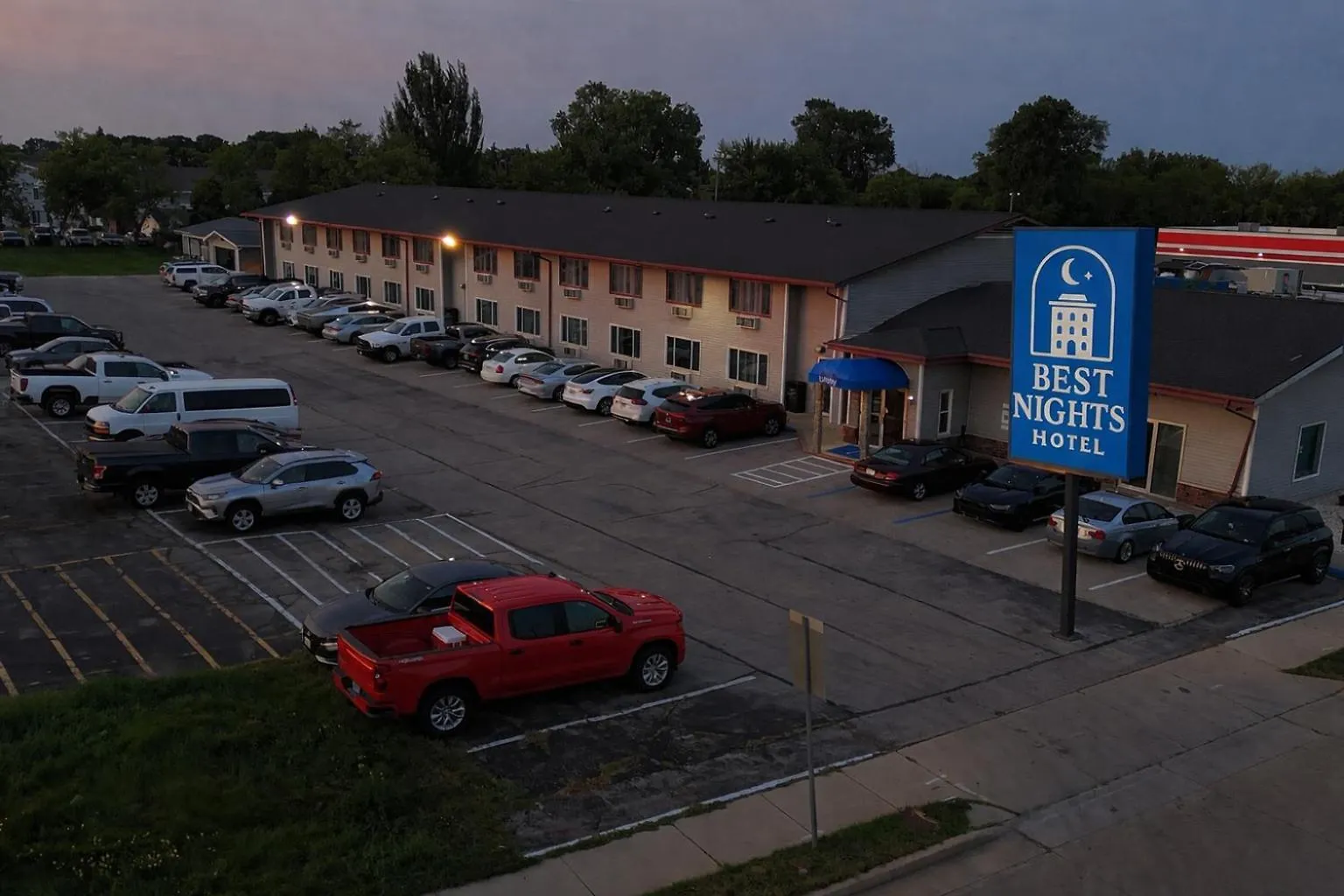 10 Smart Airport Hotels In Wisconsin Worth Booking